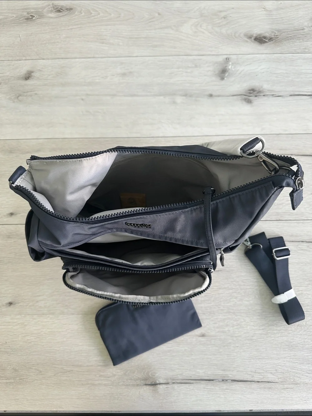 Baggalini Nolita Convertible Hobo Black OS NWT IN PACKAGE